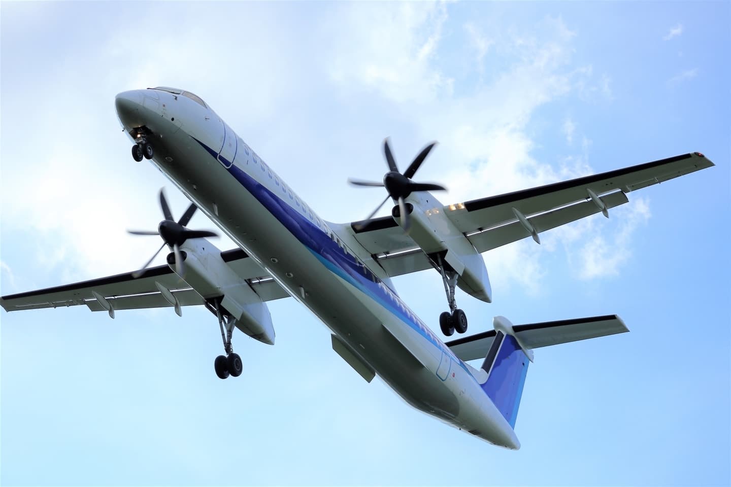 ものまねジャンル飛行機